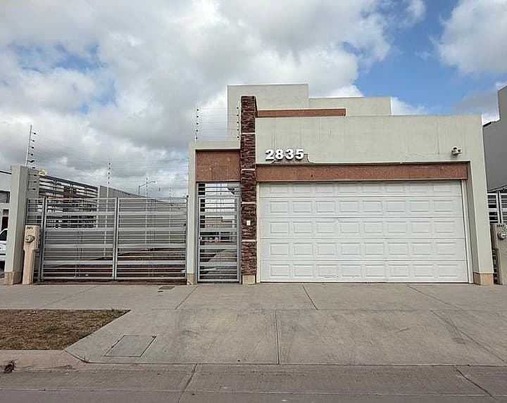 CASA EN RENTA VIÑEDOS RESIDENCIAL