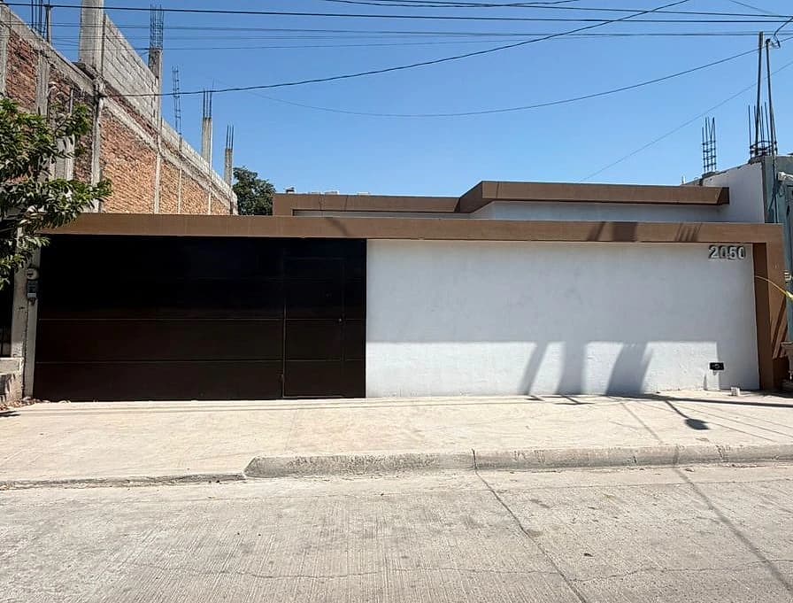 CASA EN RENTA COL ESTRELLA