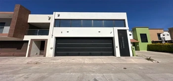 13_2803 | En Renta moderna Casa, Ampliación Viñedos | INMOBILIARIA AHOME