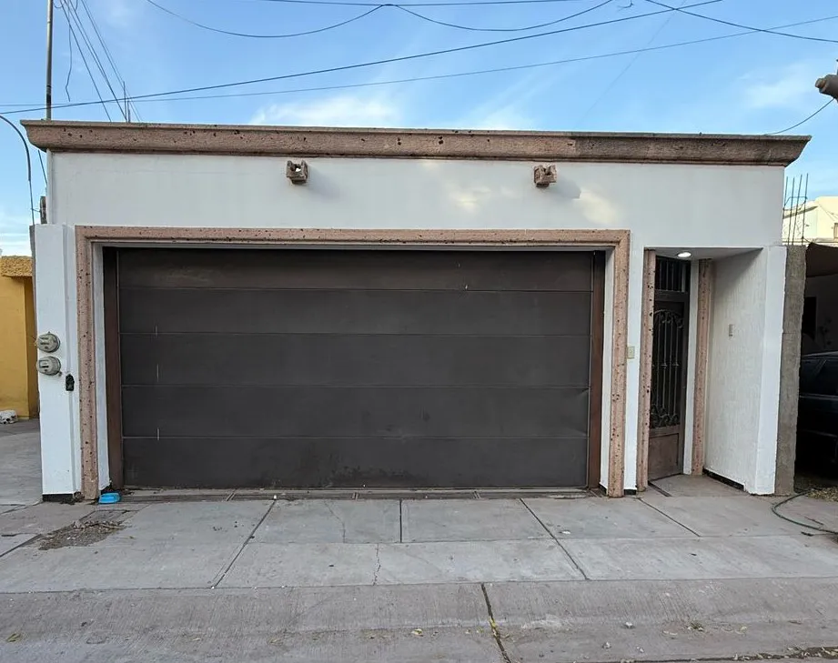 CASA EN VENTA FRACC SANTA CECILIA